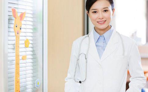 緩解老年人老花的護理妙招 老花眼 老花眼怎么辦 老花眼的護理