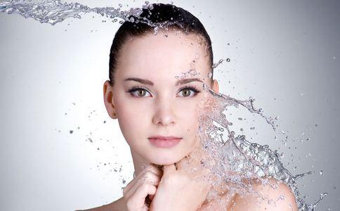 日常生活中如何預(yù)防角膜潰瘍? 角膜潰瘍 預(yù)防角膜潰瘍 角膜潰瘍?cè)?角膜潰瘍的癥狀