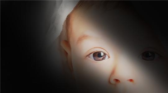 如何有效預(yù)防寶寶斜視？