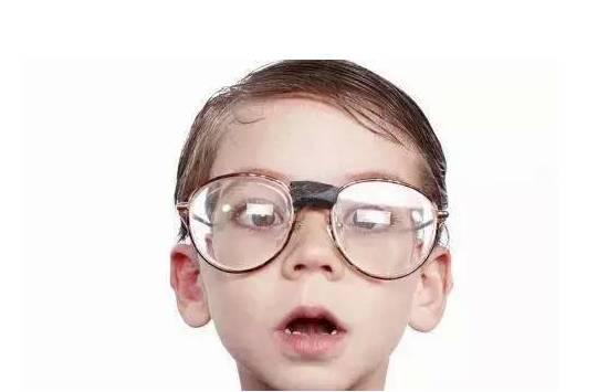 小小夜燈傷害的不僅僅是寶寶的眼睛！