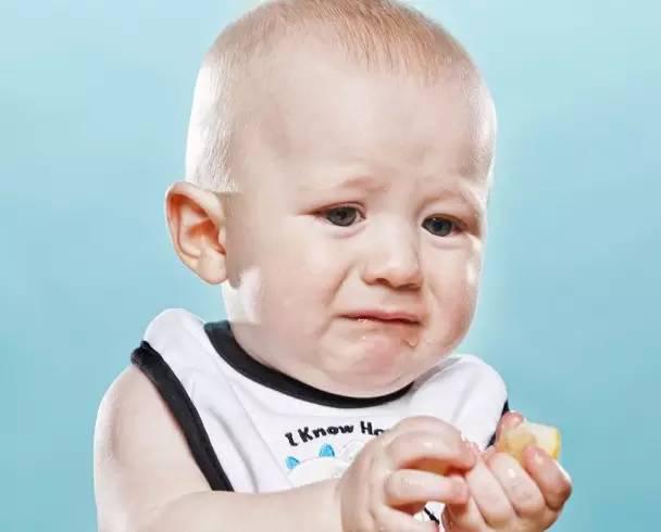 孩子近視的前期表現,家長您知道嗎? 孩子近視的前期表現,家長您知道嗎?