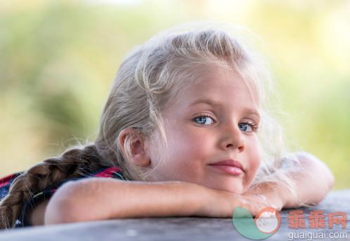 面對(duì)電腦<a href=http://www.xllyou.com/yyhy/ target=_blank class=infotextkey><a href=http://www.xllyou.com/yyhy/ target=_blank class=infotextkey>愛眼護(hù)眼</a></a>小常識(shí) 面對(duì)電腦愛眼護(hù)眼小常識(shí)