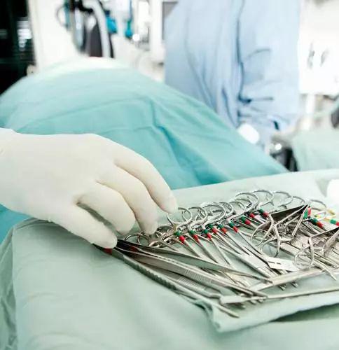 白內障手術要多少錢？記住這個數！別被騙了