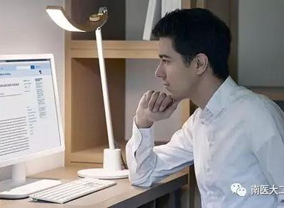 為什么配了新眼鏡眼睛會不舒服?