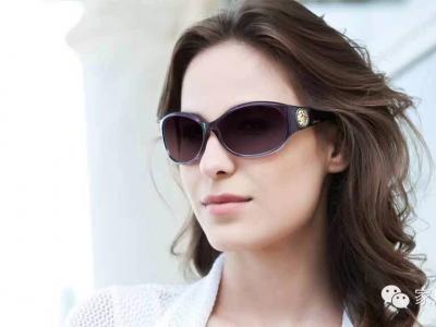 天氣炎熱,出門戴太陽鏡健康嗎?