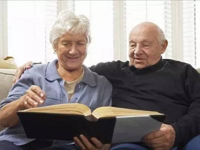 老人眼睛不適，當心五種眼病