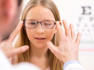 得了近視眼怎么辦?