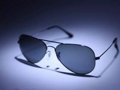 愛(ài)護(hù)眼睛，遠(yuǎn)離這七件事！