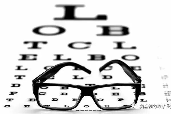 還拿高度近視不當回事?熬夜坐過山車-護眼就用黃金視力眼貼-易網健康養生網 還拿高度近視不當回事?熬夜坐過山車-護眼就用黃金視力眼貼