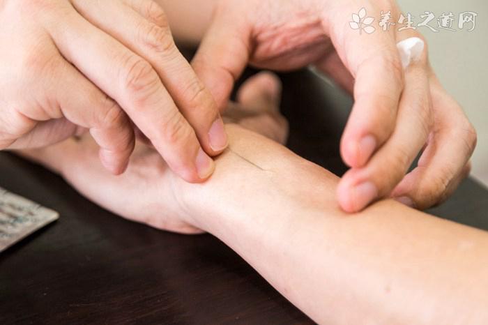 中醫推拿治療頸椎病