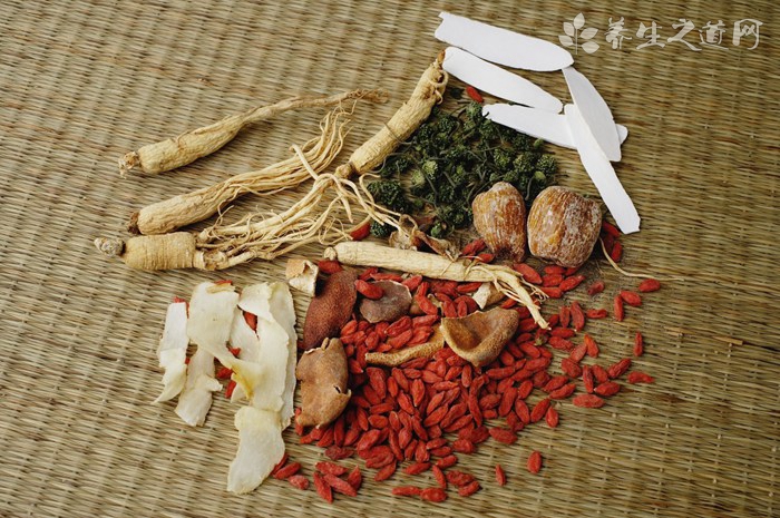 中醫治療蕁麻疹的方法-易網健康<a href=http://www.xllyou.com/jkys/ target=_blank class=infotextkey>養生</a>網 中醫治療蕁麻疹的方法