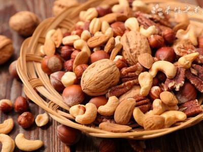 手腳冰冷按什么穴位