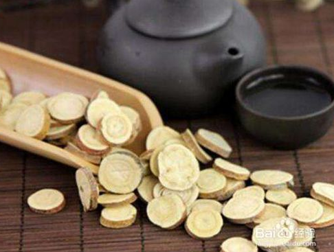 黃芪當歸泡水喝的禁忌-易網健康<a href=http://www.xllyou.com/jkys/ target=_blank class=infotextkey>養生</a>網 黃芪當歸泡水喝的禁忌