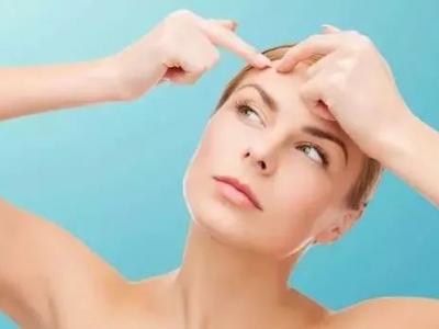 下巴長痘痘的原因中醫