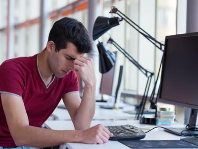 按哪里馬上能拉出屎(怎樣按摩治療便秘)