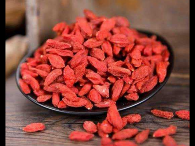 枸杞子泡酒的功效與作用 枸杞子泡酒的禁忌