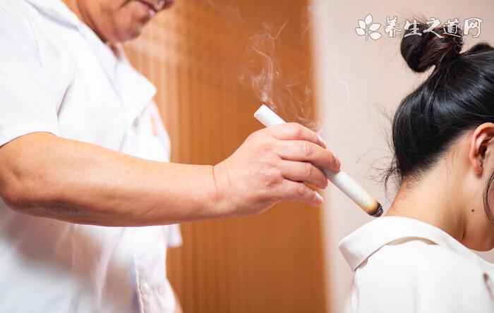 命門可以天天艾灸嗎-易網<a href=http://www.xllyou.com/ target=_blank class=infotextkey>健康養生</a>網 命門可以天天艾灸嗎