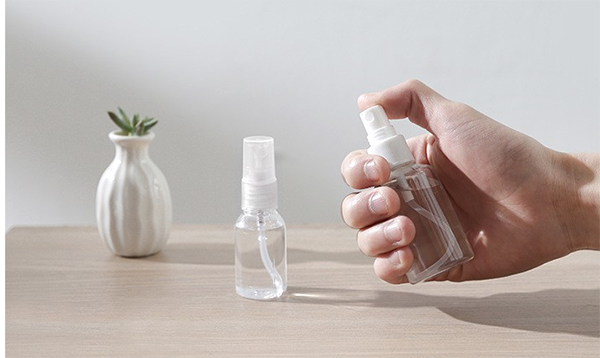 醫用酒精放車里會自燃嗎,車內可以用酒精消毒嗎-易網健康<a href=http://www.xllyou.com/jkys/ target=_blank class=infotextkey>養生</a>網 醫用酒精放車里會自燃嗎,車內可以用酒精消毒嗎