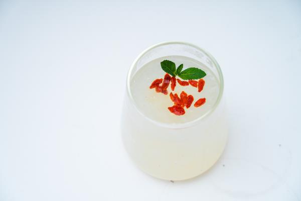 女人吃燕窩多久能見效？女人吃燕窩的最佳年齡