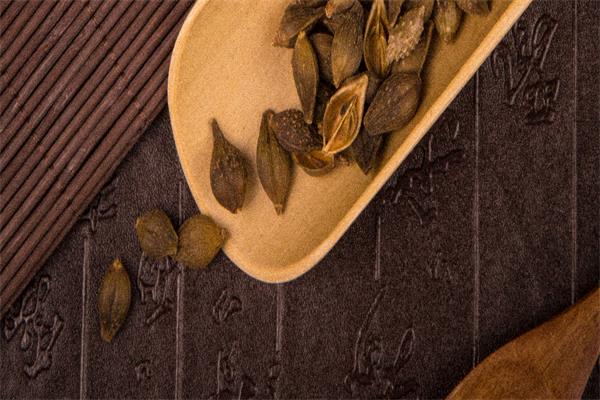 蒼耳子鼻炎偏方簡直太神了?治療長期鼻炎簡單有效-易網健康<a href=http://www.xllyou.com/jkys/ target=_blank class=infotextkey>養生</a>網 蒼耳子鼻炎偏方簡直太神了?治療長期鼻炎簡單有效