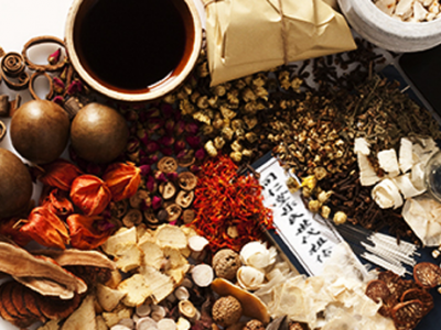 祖傳的膝蓋疼特效秘方?膝關節外敷絕密方