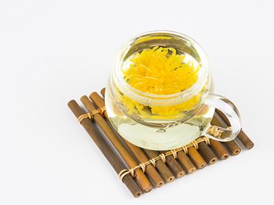 蓮子心和什么搭配泡水喝最好 蓮子心茶的最佳做法