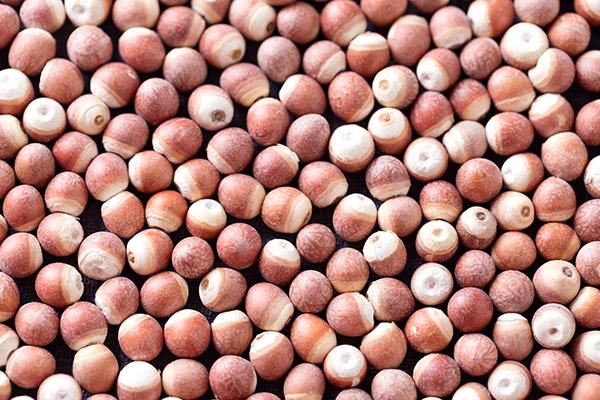 每天吃芡實有什么副作用(什么人不適合吃芡實)-易網(wǎng)健康<a href=http://www.xllyou.com/jkys/ target=_blank class=infotextkey>養(yǎng)生</a>網(wǎng) 每天吃芡實有什么副作用(什么人不適合吃芡實)