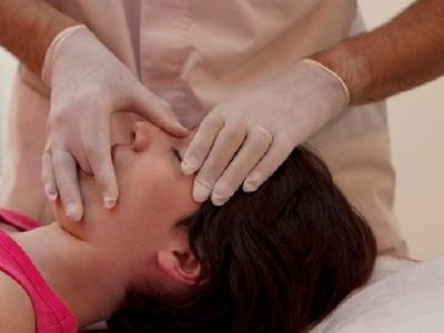 生活中該如何保護胃部健康? 中醫教你穴位按摩守護胃部健康