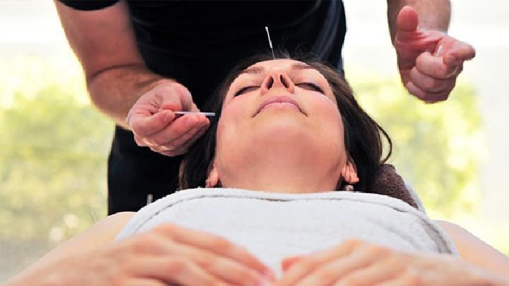 肺癌的針灸療法都有哪些 中醫針灸治療肺癌的方法分析-易網健康<a href=http://www.xllyou.com/jkys/ target=_blank class=infotextkey>養生</a>網 肺癌的針灸療法都有哪些 中醫針灸治療肺癌的方法分析