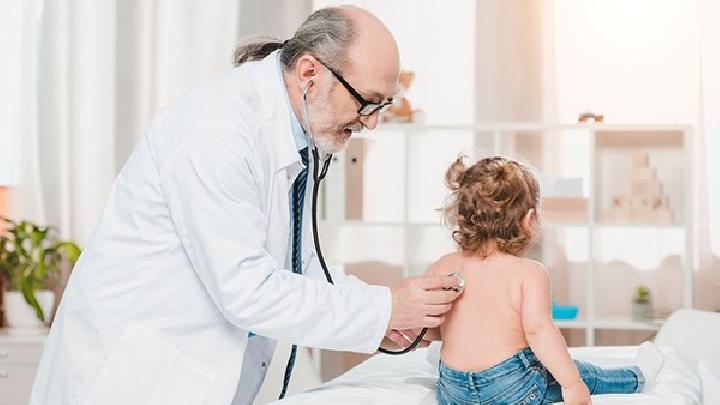 皰疹性口炎和潰瘍性口炎怎么治 皰疹性口炎及潰瘍性口炎小兒捏脊療法-易網健康<a href=http://www.xllyou.com/jkys/ target=_blank class=infotextkey>養生</a>網 皰疹性口炎和潰瘍性口炎怎么治 皰疹性口炎及潰瘍性口炎小兒捏脊療法