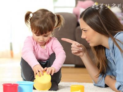 孩子打鬧引發(fā)多名家長斗毆 家長教育的嚴重缺失