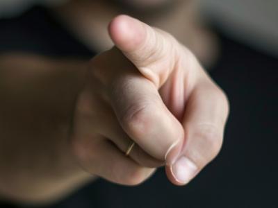 商陽(yáng)穴位置及功效