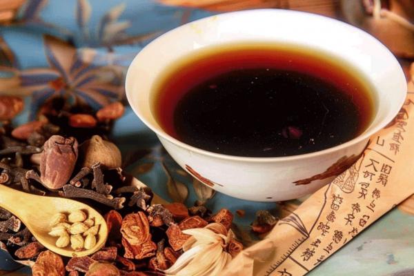 白頭翁湯的功效與作用、禁忌和食用方法